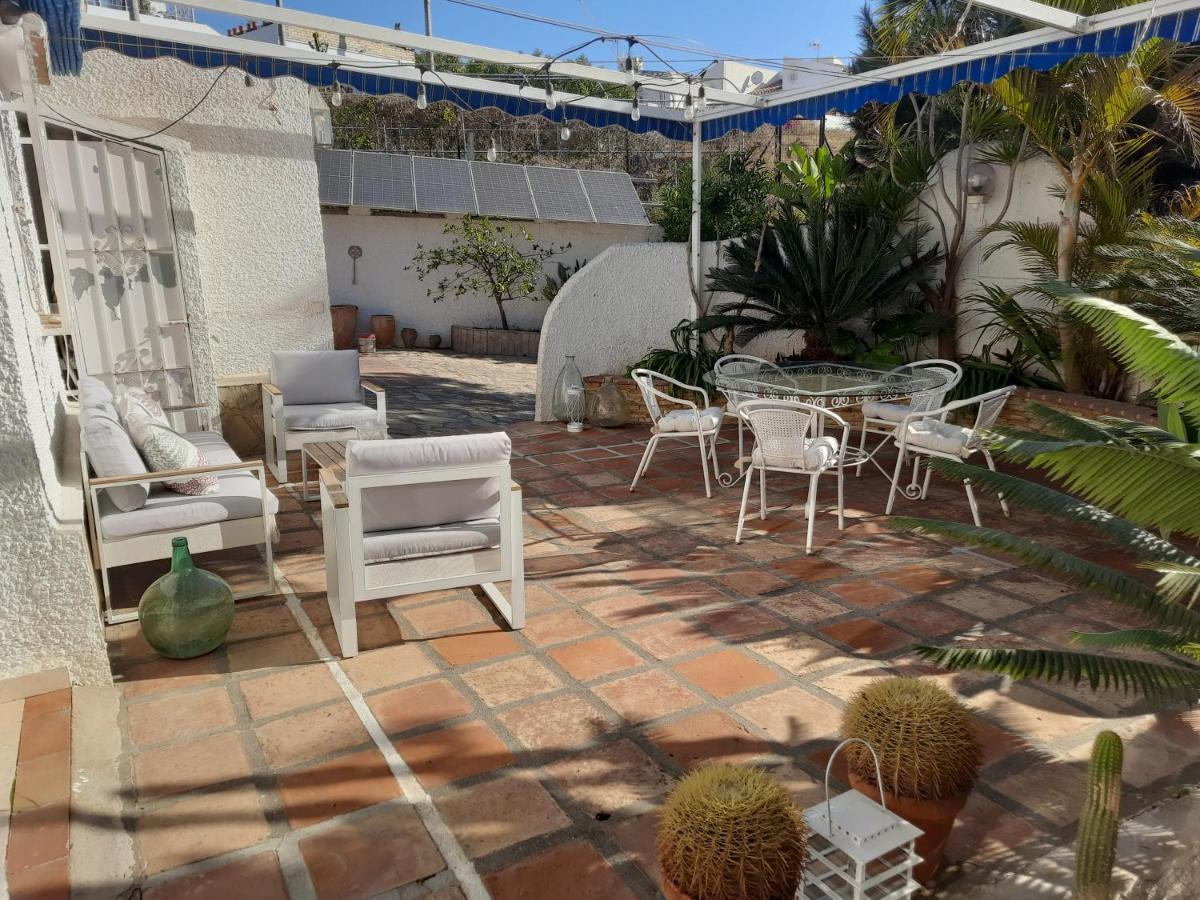 Habitaciones En Casa Miguel Caleta de Vélez Eksteriør billede