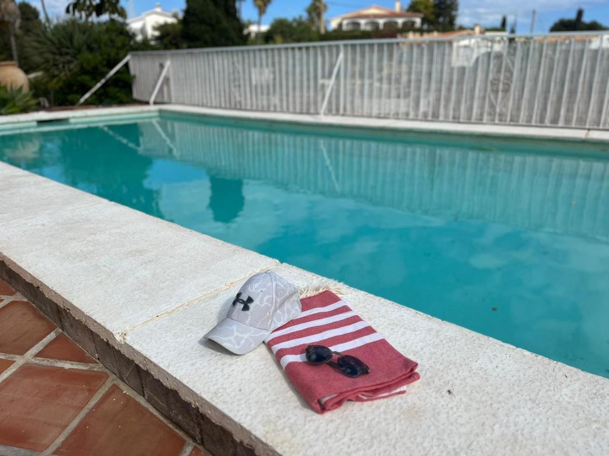 Habitaciones En Casa Miguel Caleta de Vélez Eksteriør billede