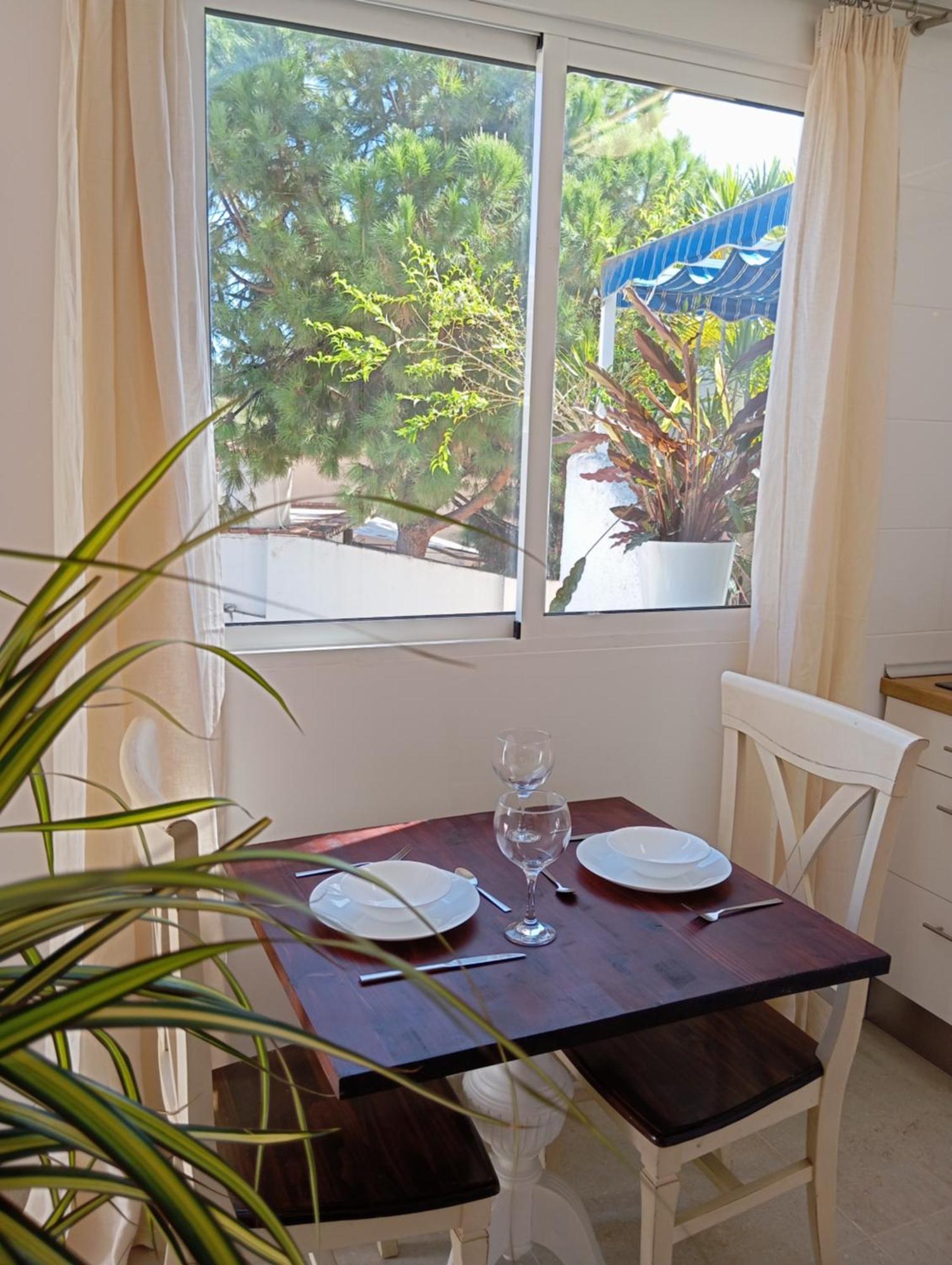 Habitaciones En Casa Miguel Caleta de Vélez Eksteriør billede